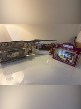 Vintage H. Samuel Diecast Model Van Set - Lledo (Set of 3)